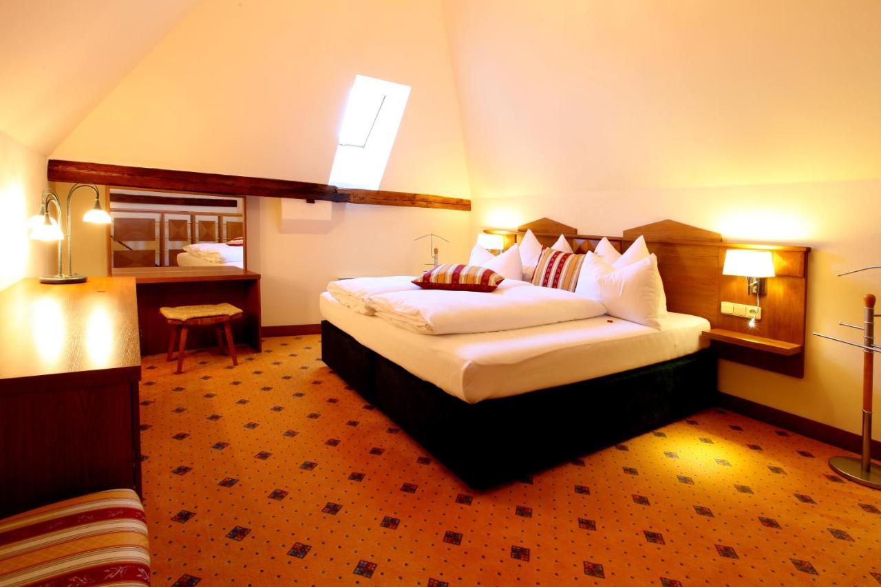 Hotel Fortna Chrudim Ngoại thất bức ảnh